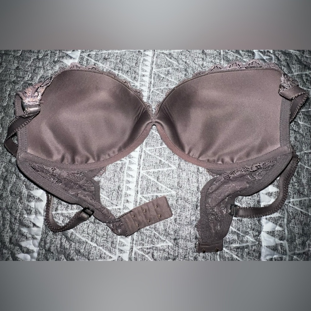 Victoria’s Secret Very Sexy Push up & Maidenform white 34D - Great condition! - Picture 5 of 7